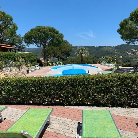 Villaggio Colombo V6 Casa vacanze Marina dʼAndora