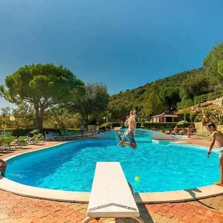 Villaggio Colombo V6 Holiday home *