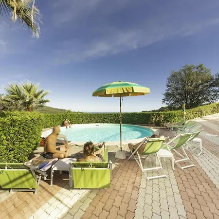 Ferienhaus Villaggio Colombo V6 Marina dʼAndora