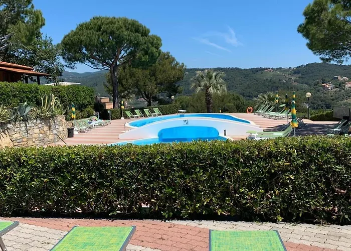 Villaggio Colombo V6 Feriehus Marina dʼAndora